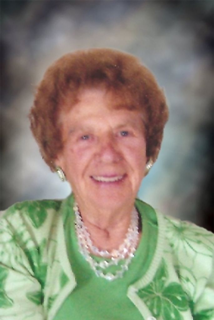 Clara Vavra Profile Photo