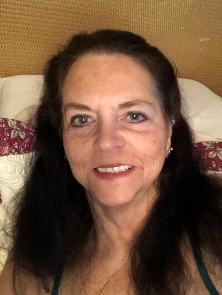 Carolyn Smith Profile Photo