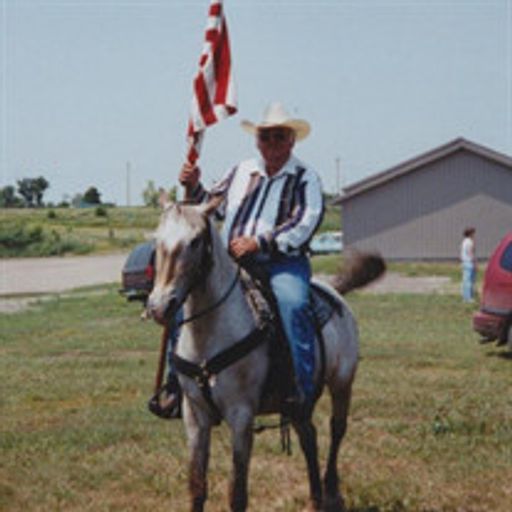 Darwin Lovhaug Profile Photo