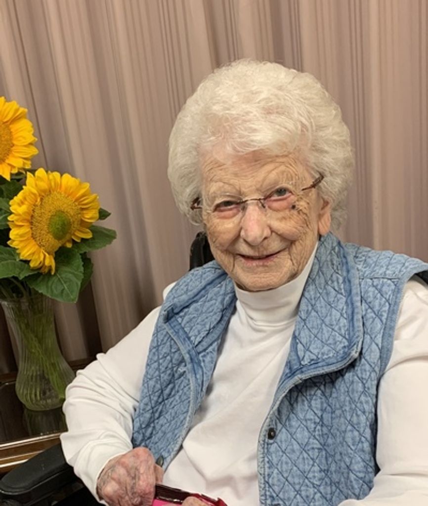 Evelyn Youngquist Profile Photo