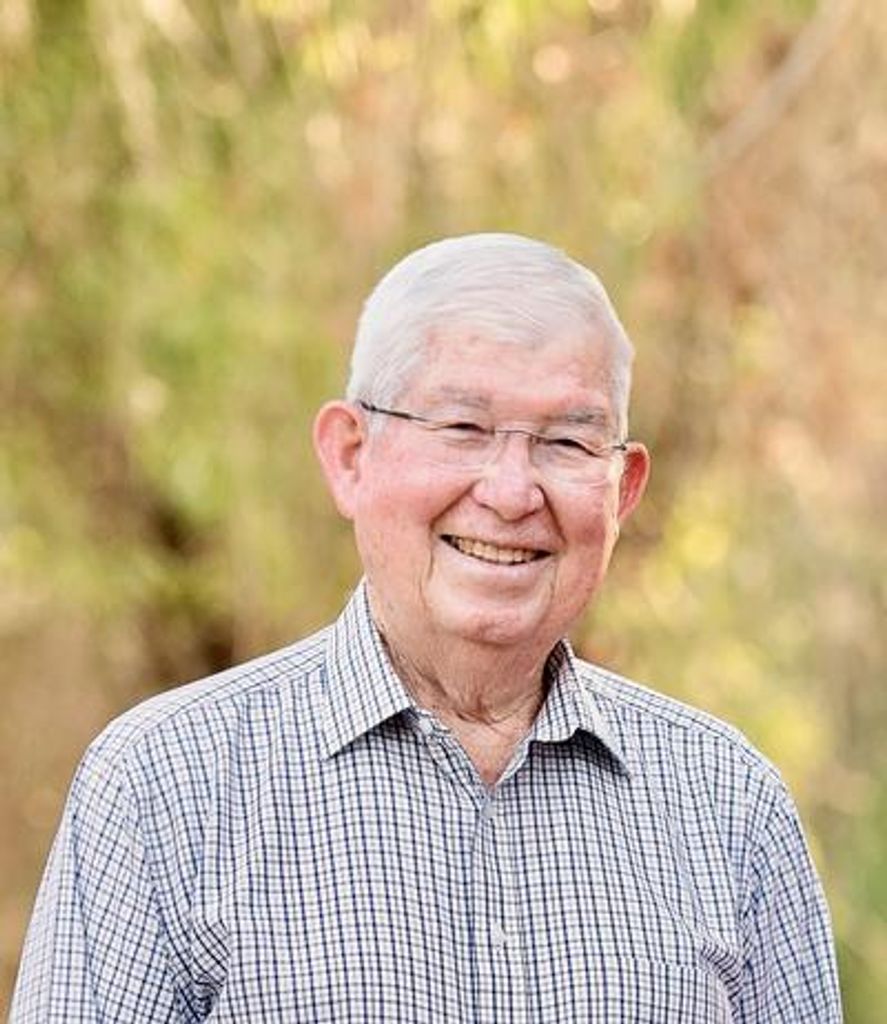 Robert Edward Brown Profile Photo