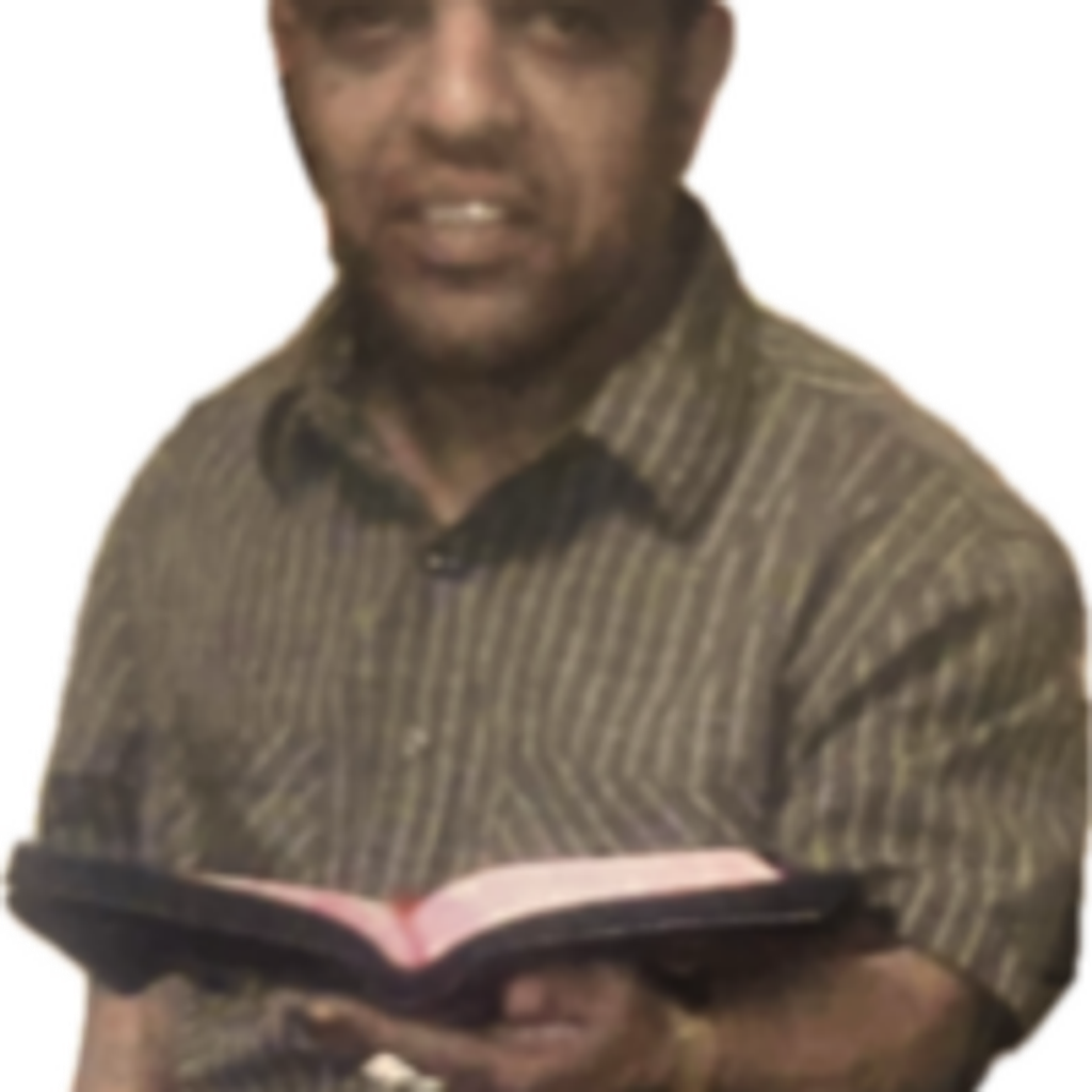 Israel Torres Profile Photo
