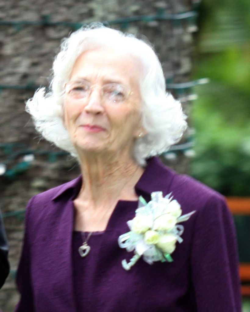 Sylvia Benevidias McNeill Profile Photo