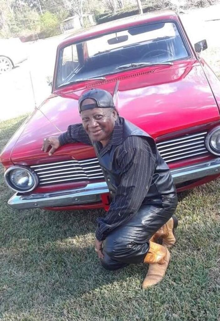 Mr. Johnny Ray Mc Glon