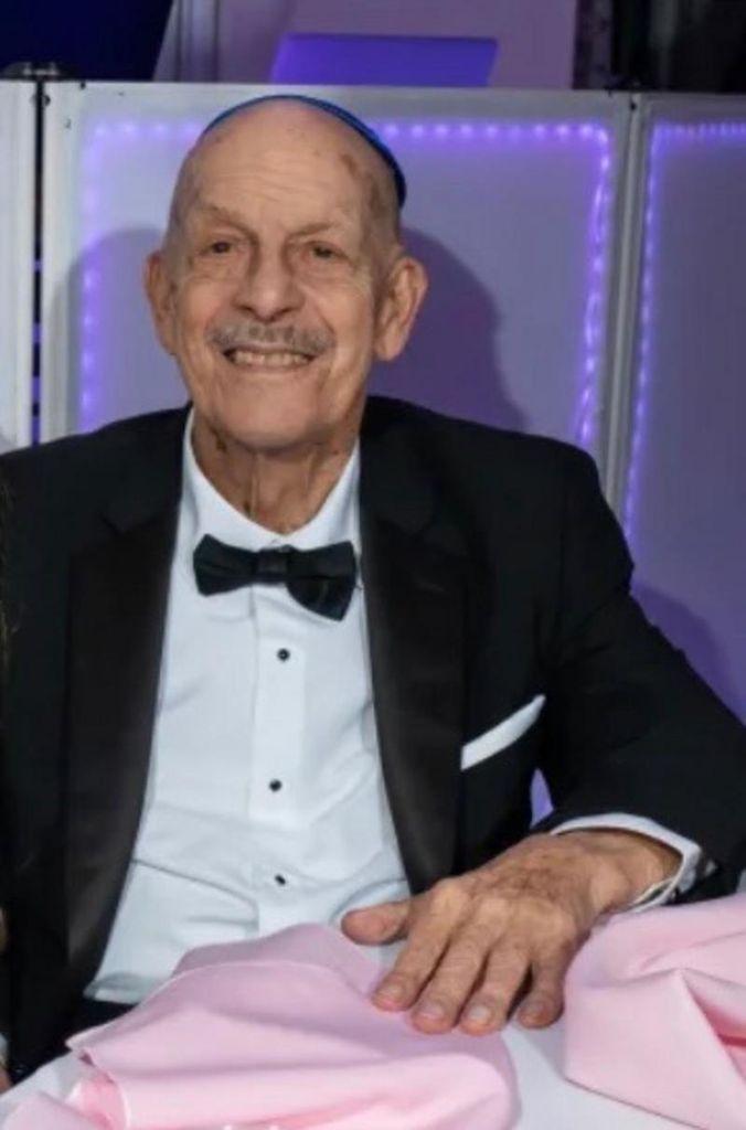 Irwin Moss Profile Photo