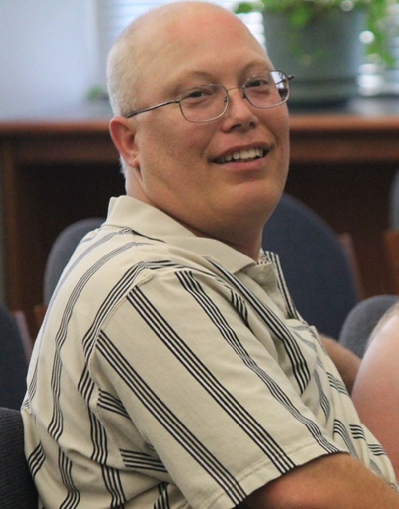 Shannon Dale Howard Profile Photo