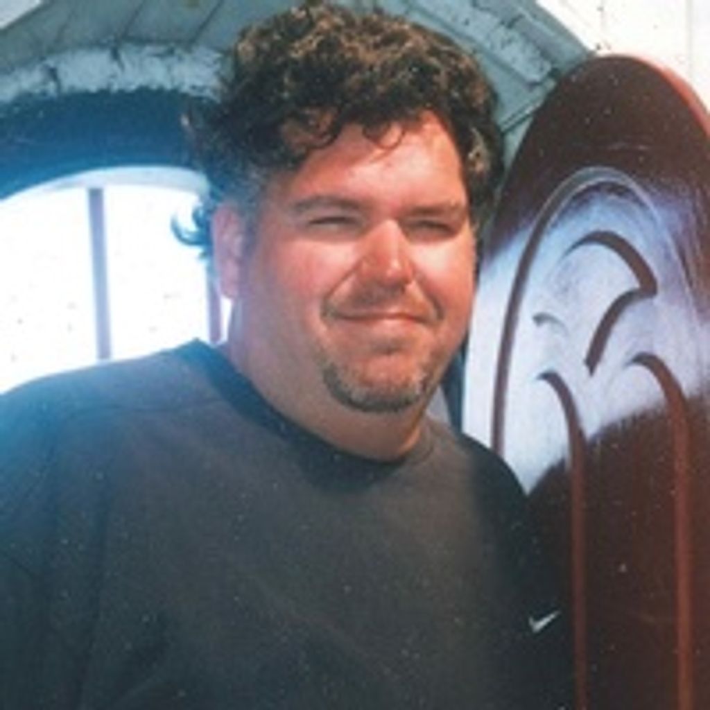 Dennis Wayne Gue Profile Photo