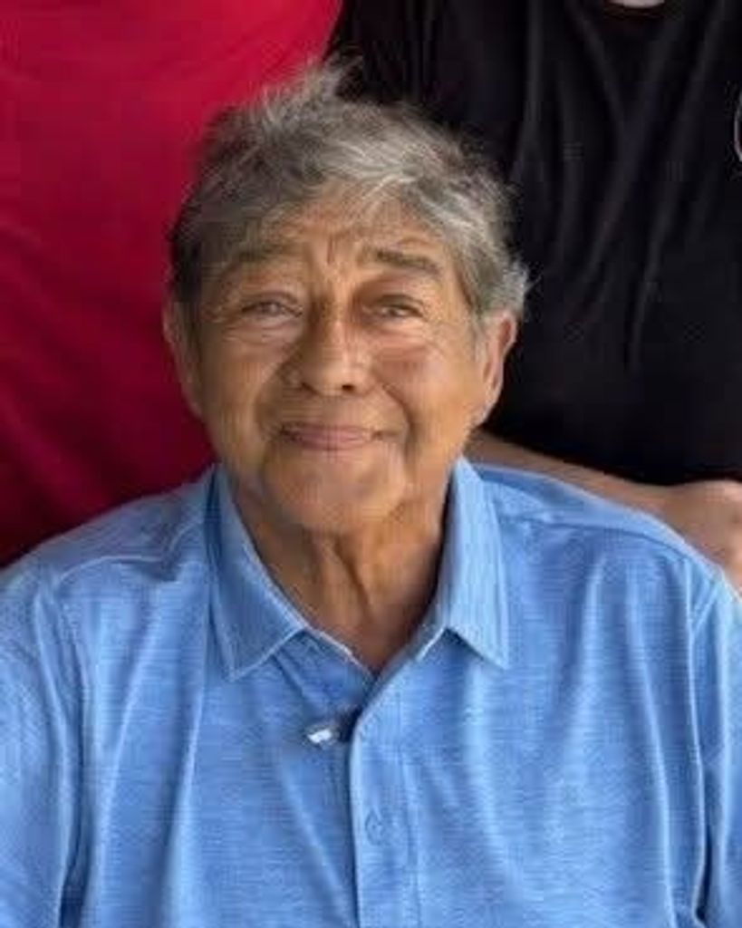 Daniel Velez Profile Photo