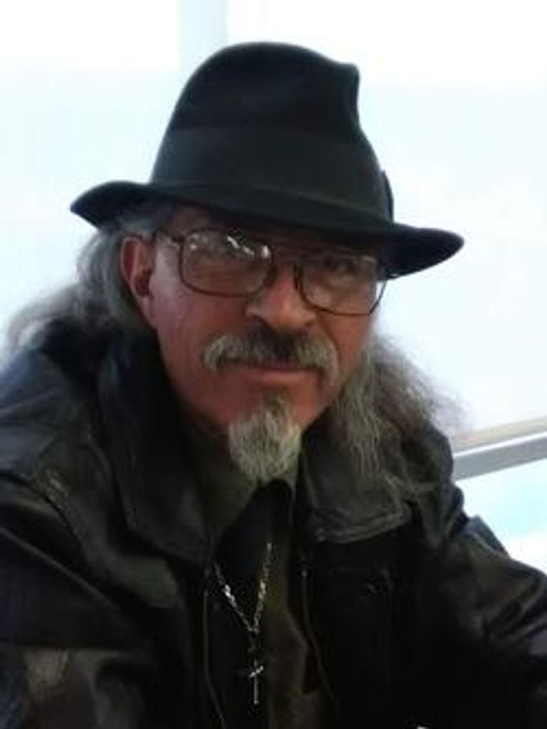 Valentin Magana Profile Photo