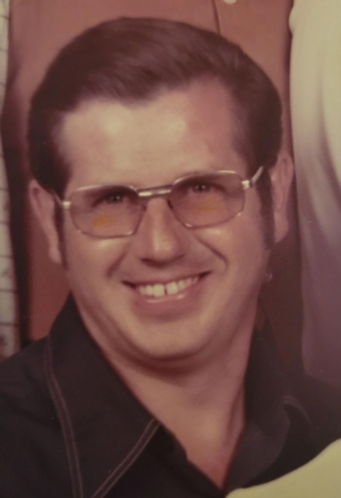 Neil R. Roeper