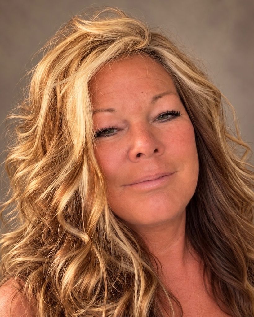 Amy Neal-Holliday Profile Photo