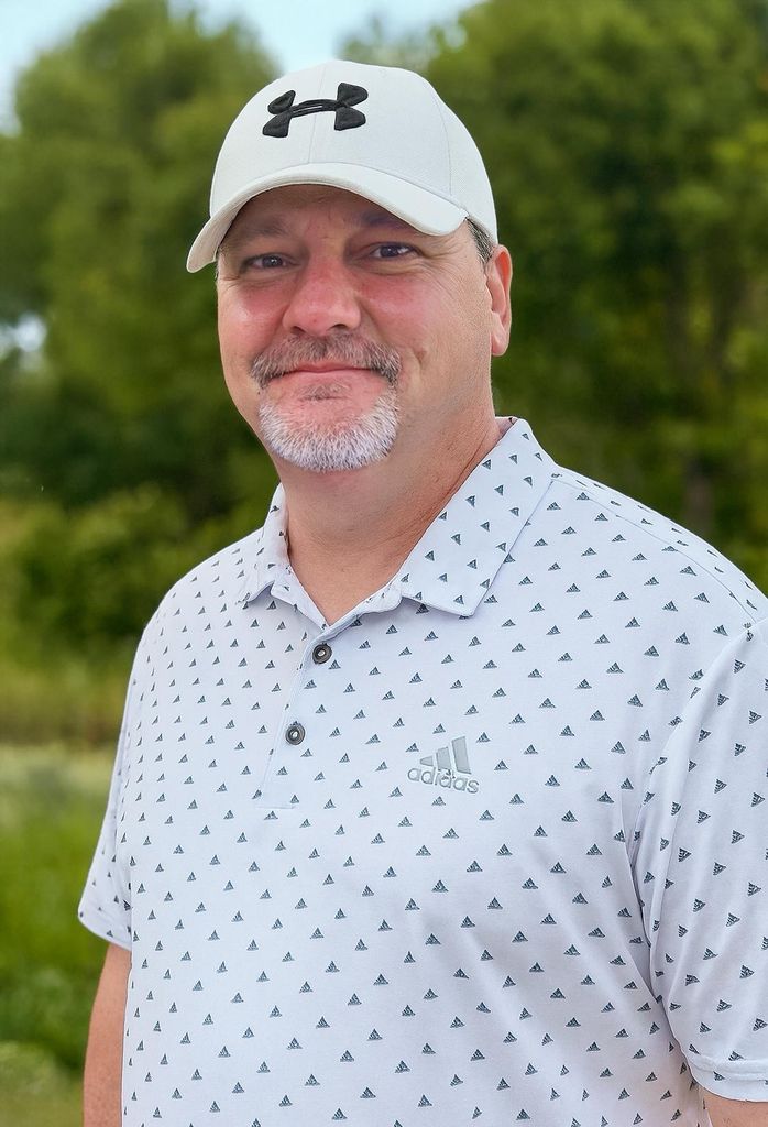 Richard Thomas Profile Photo