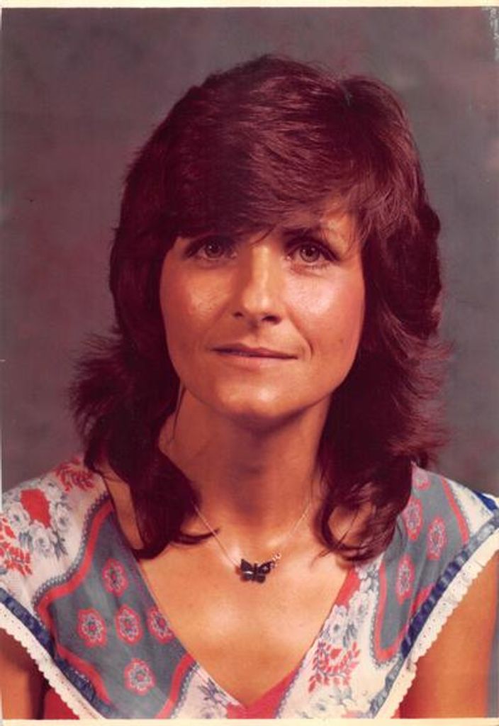 Kathy Lee Profile Photo