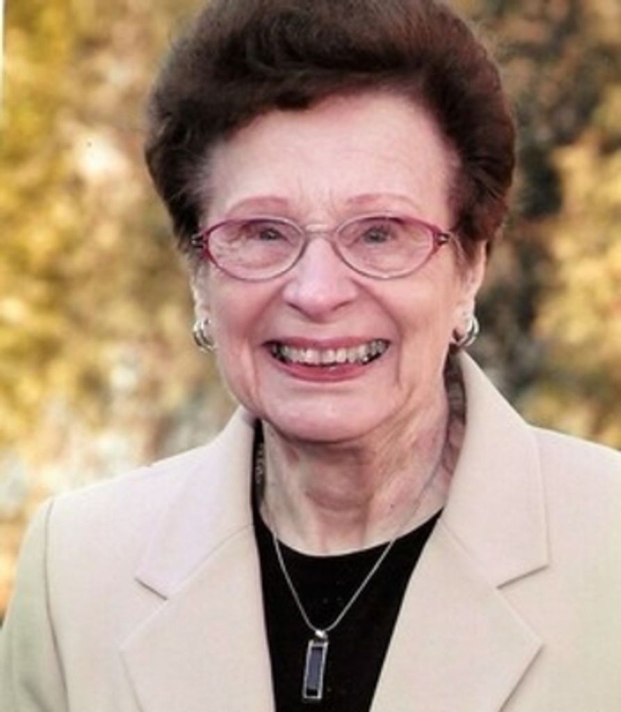 Doreen K Thusius