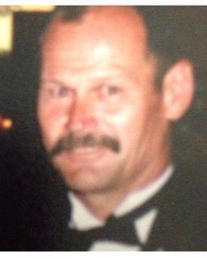 Thomas W. Comrie Profile Photo