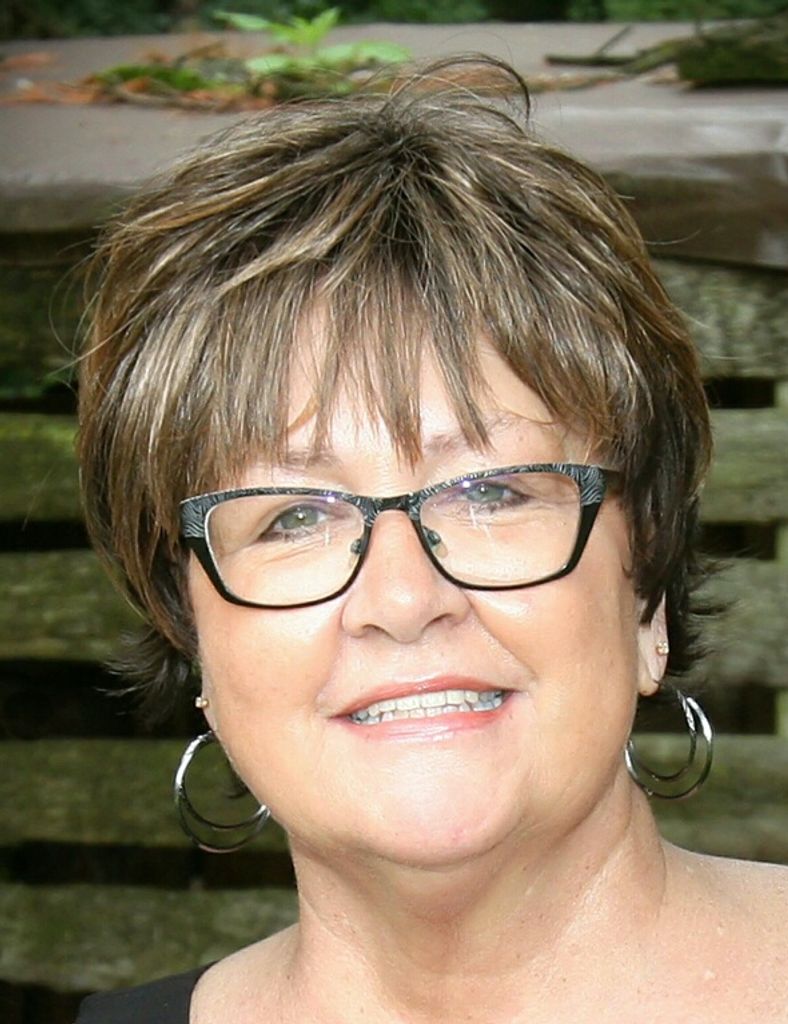 Victoria "Vickie" Rose Pethan