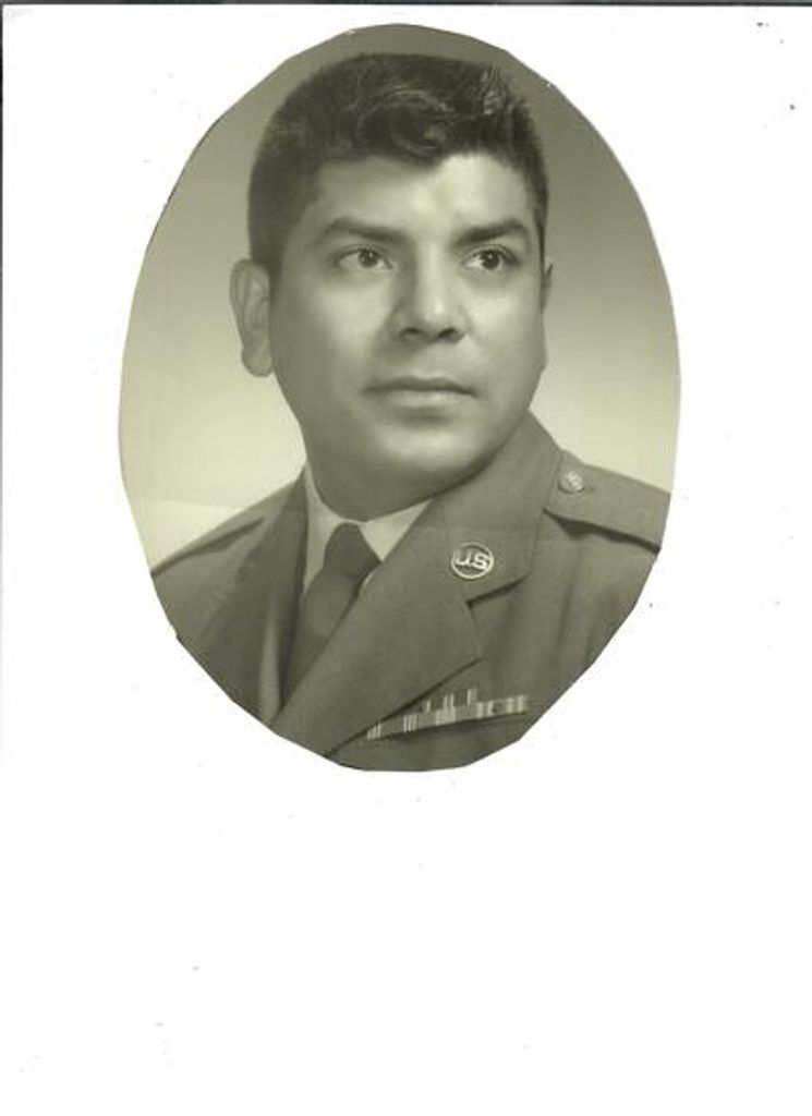 Julio Sandoval Profile Photo