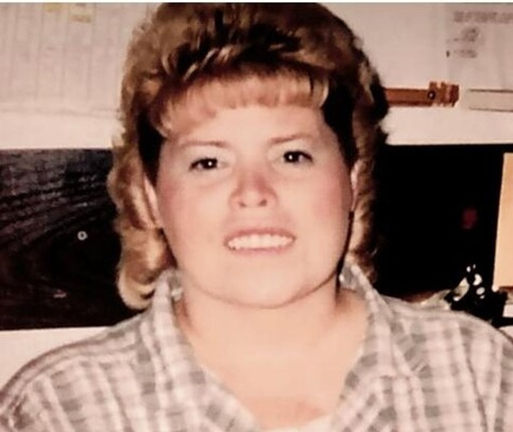 Elizabeth Tressler Profile Photo