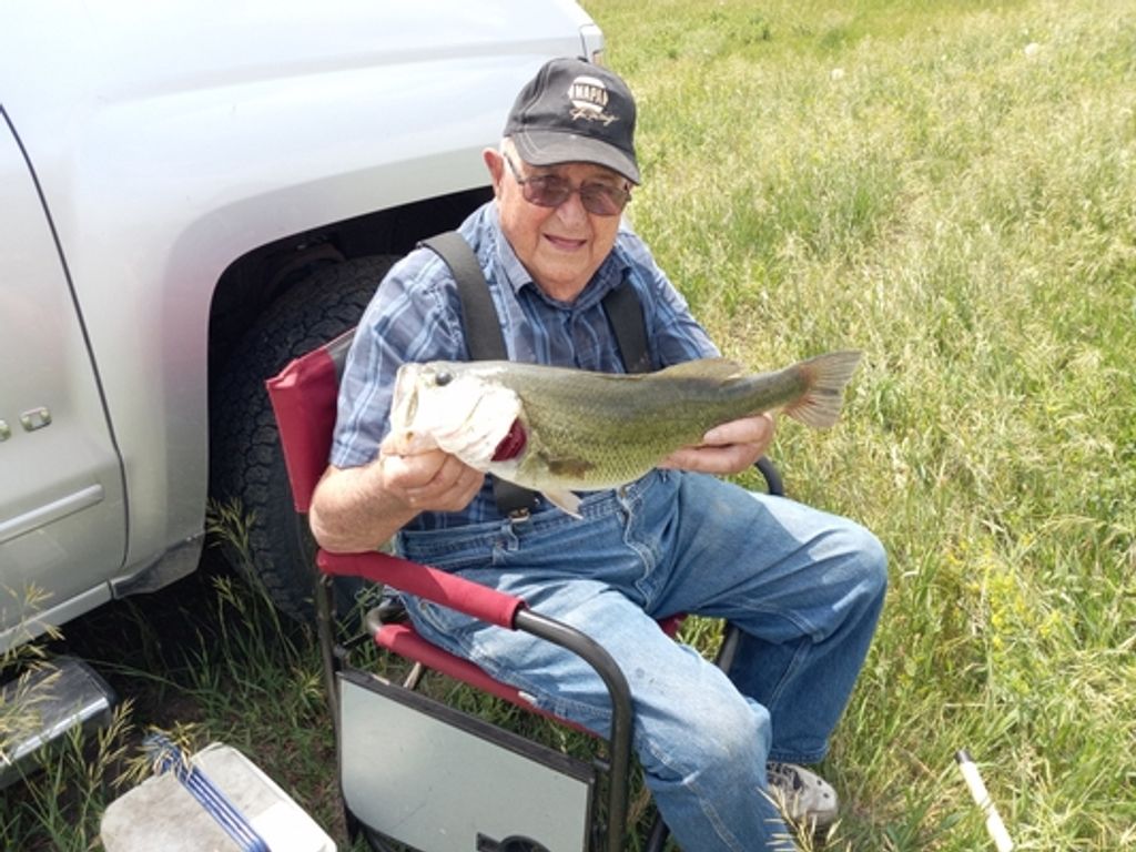 Melvin J. Plouzek Profile Photo