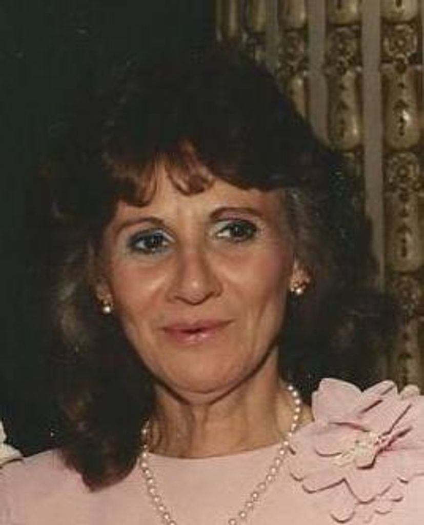 Lucy M. (Cavallaro) Fournier