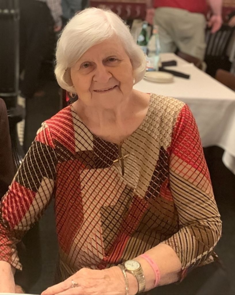 Vivian Abbott Robertson