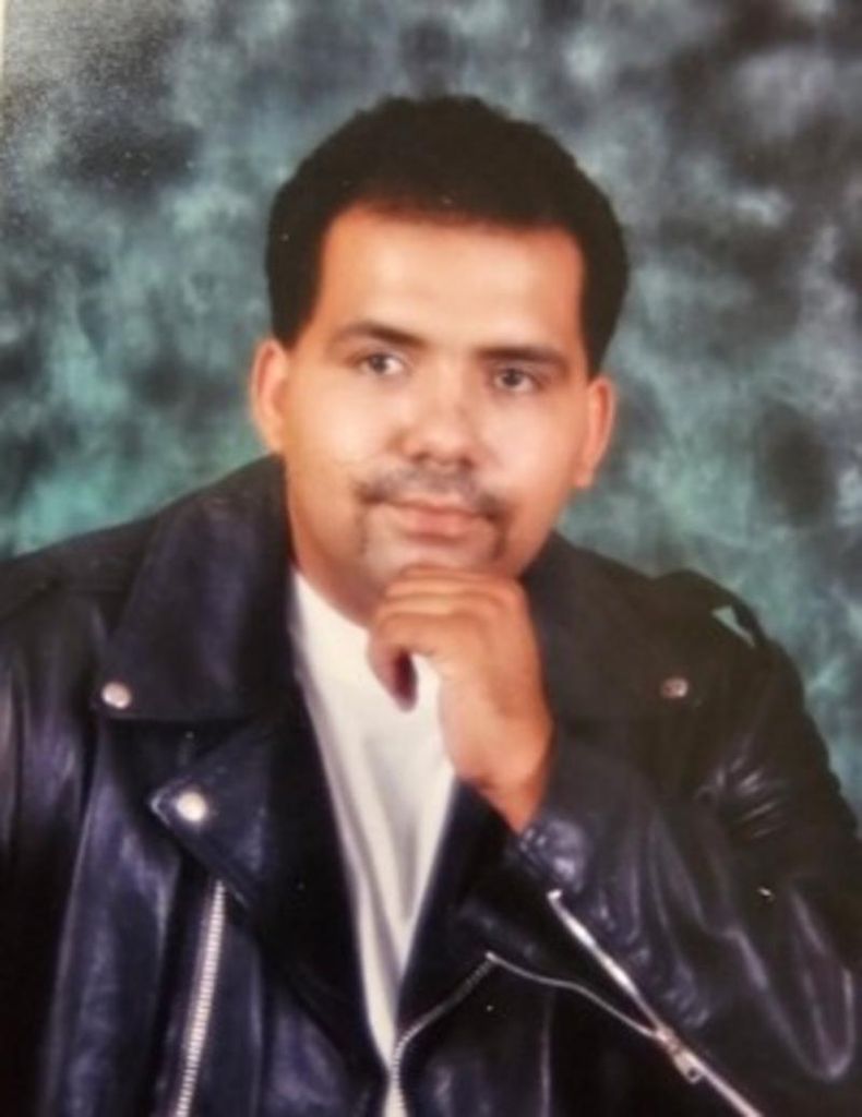 Carlos Hernandez Profile Photo