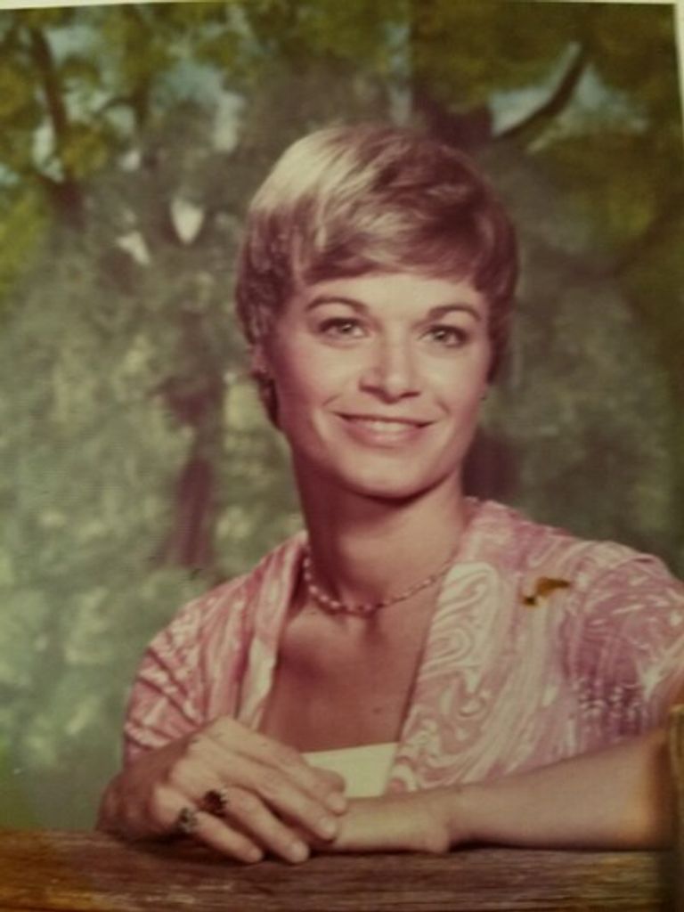 Darla Busby Hight Profile Photo