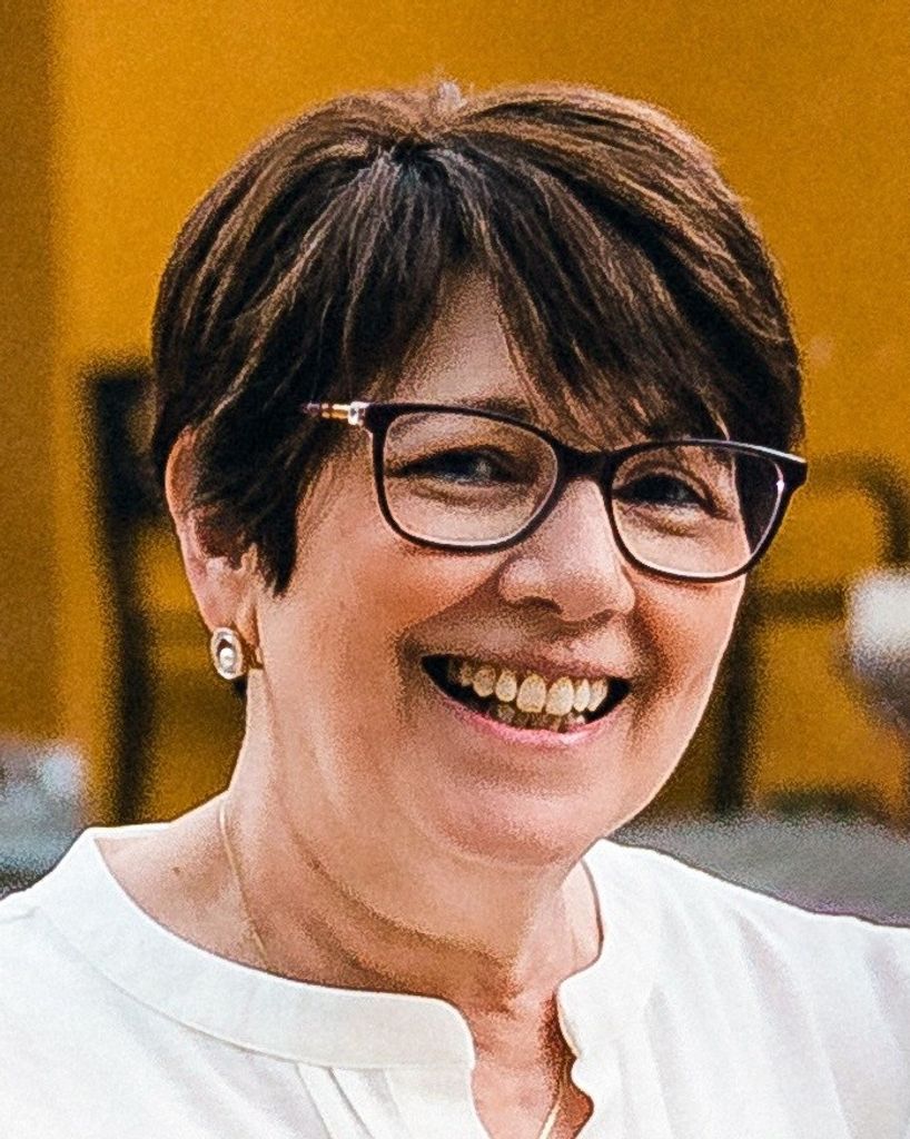 Lisa DiBella Profile Photo