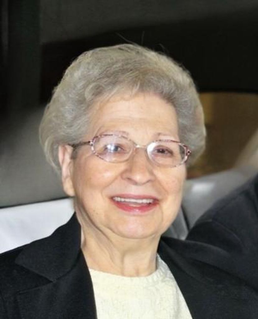 Anna Marshalek Profile Photo