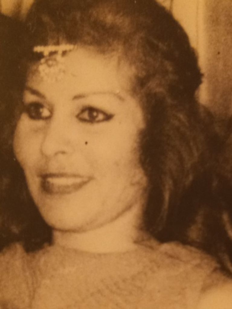 Mouna Stephan Painter