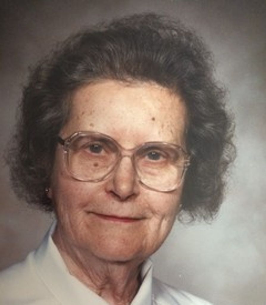 Lillian Mildred Senkeresty