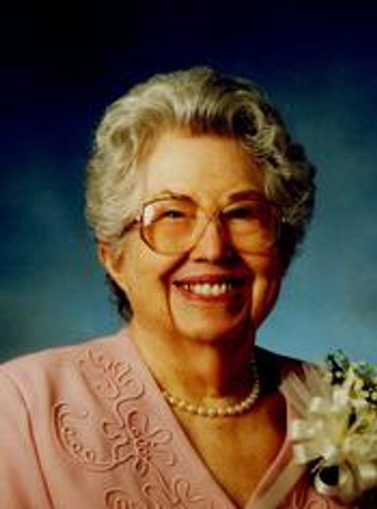 Gwen Hamilton Weaver Profile Photo