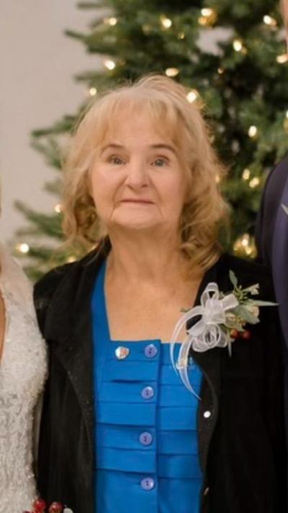 Lola Jane Brown Profile Photo