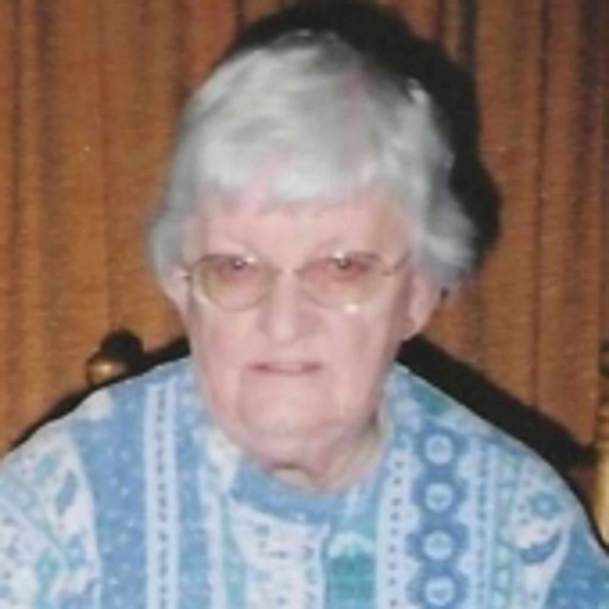 Bernice J. Kampen photo gallery image 1 of 2