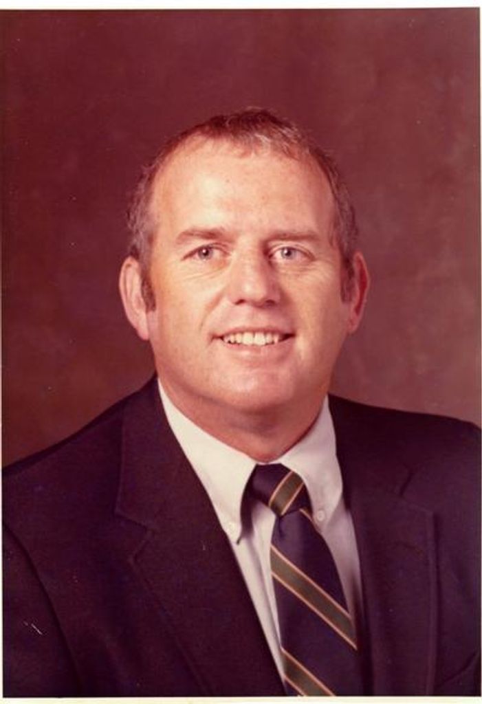 Coach Bob "Bull" Blanton Profile Photo