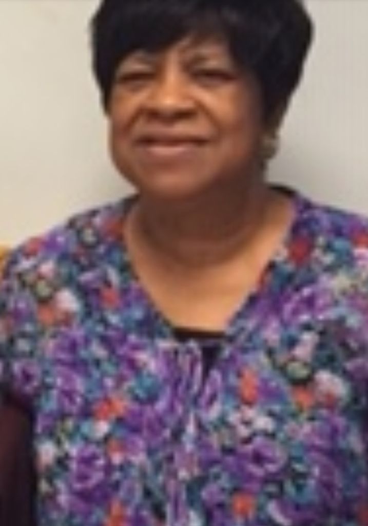 Peggy Yvonne Hall