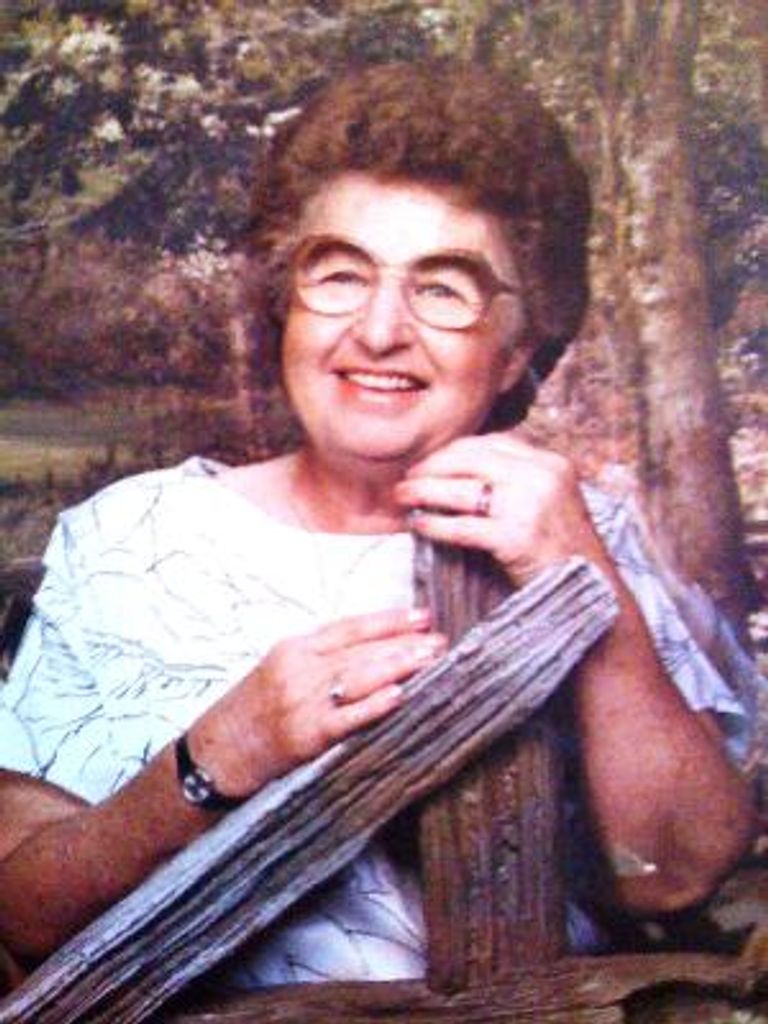 Maxine Oppihle