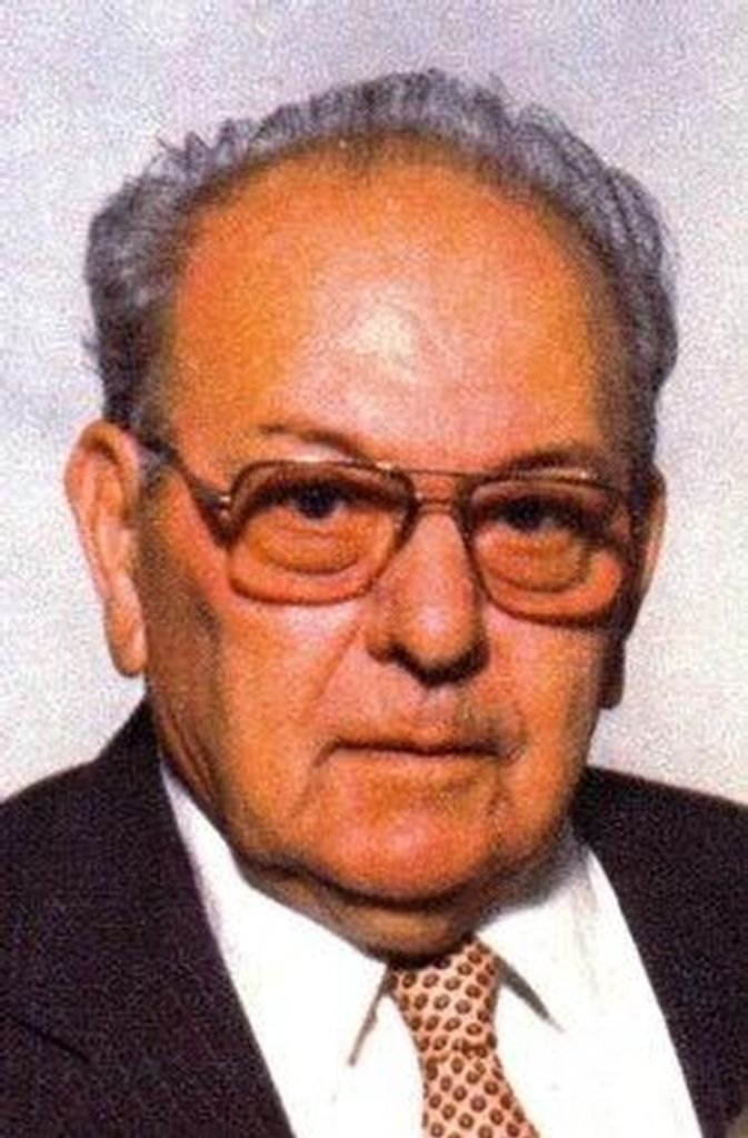 Allan E. Vanourny