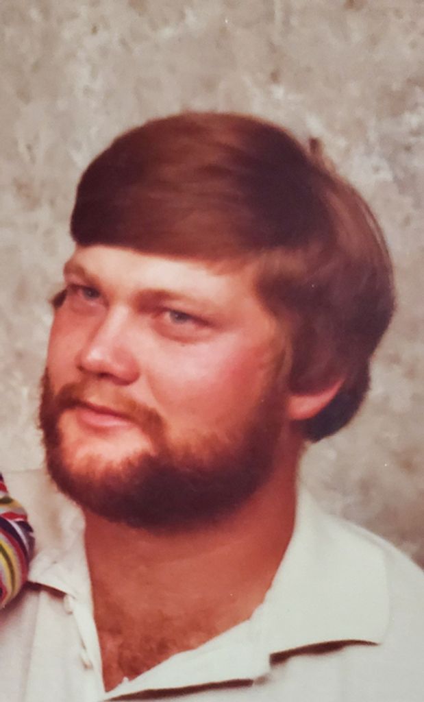 Daniel Thomas Riggs Profile Photo