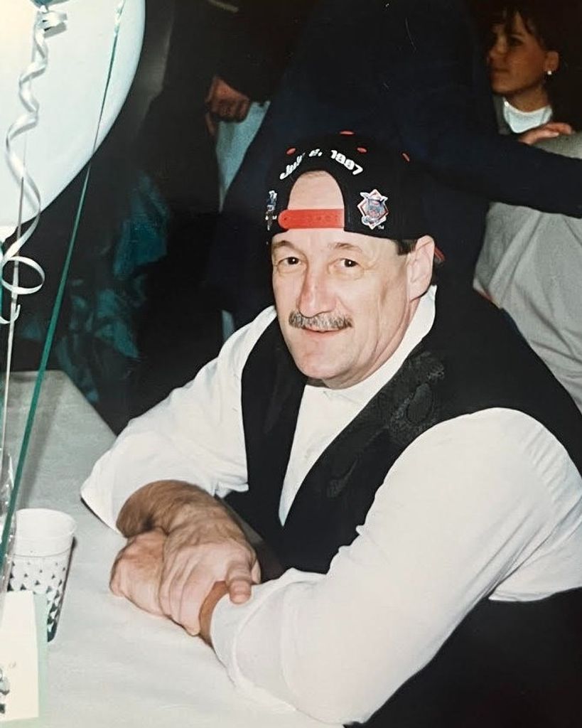 Robert "Bob" Toth
