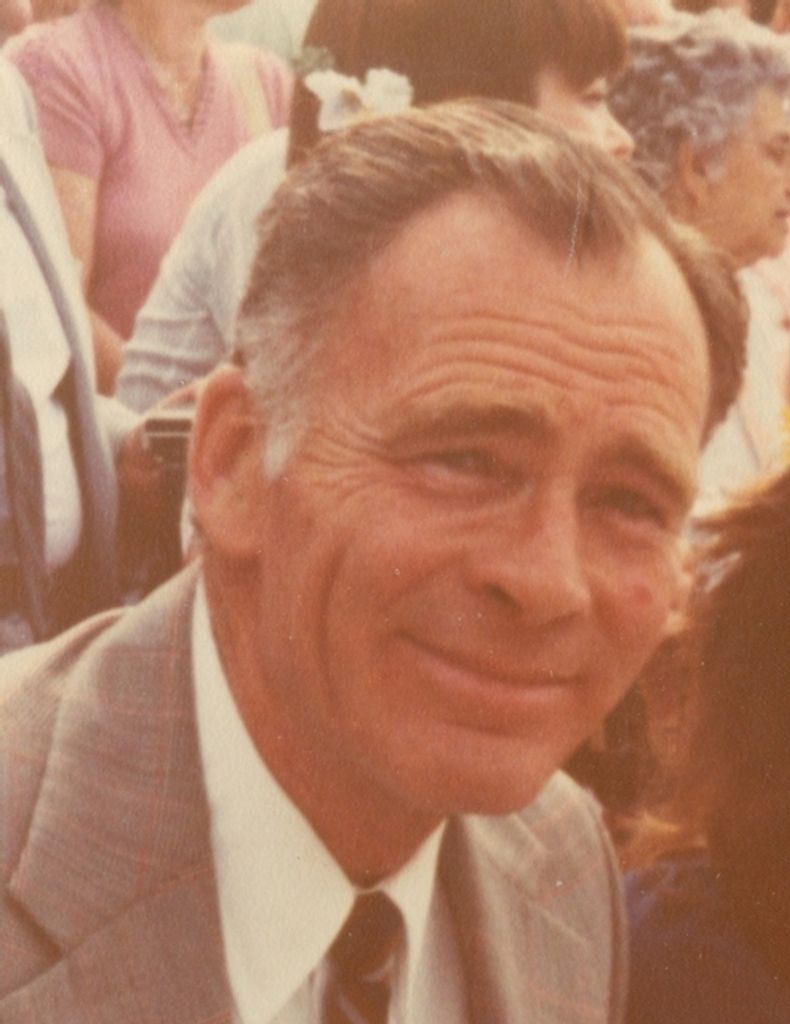 Richard Reinhart "Dick" Mayer Profile Photo