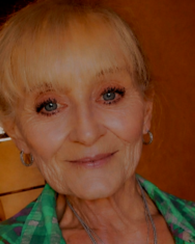 Renate Mary Swan