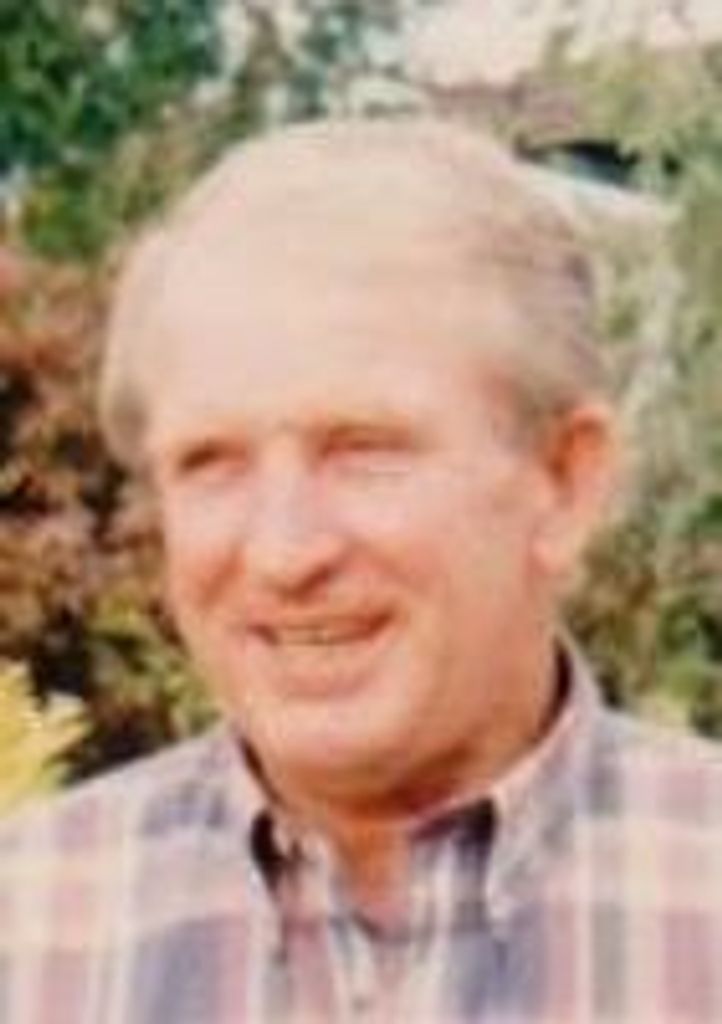 Robert E “Farmer Bob” Sommers
