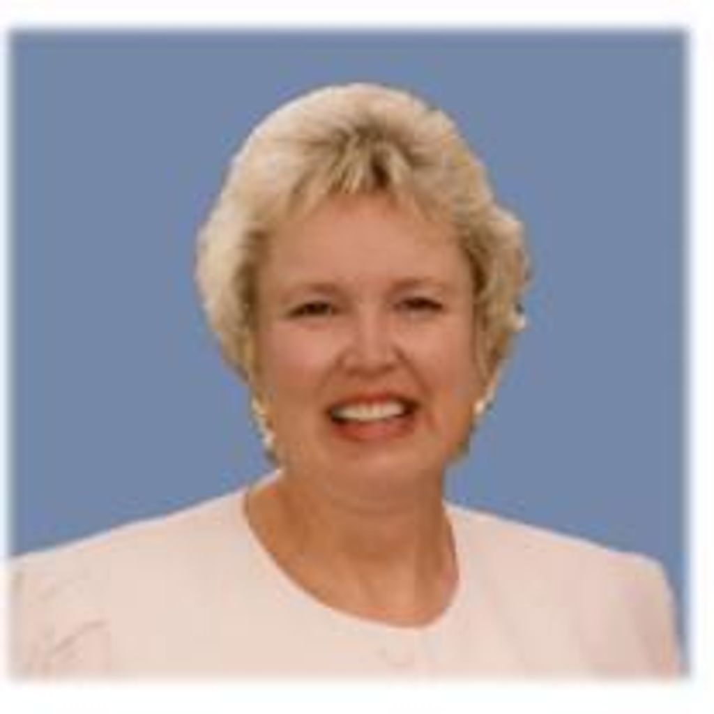 Joyce Muff