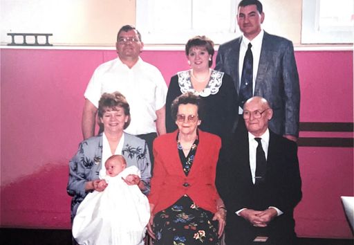 Frank Pauler photo gallery thumbnail 98 of 102