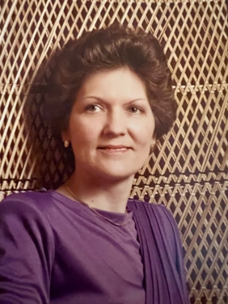 Carol Ann Pompeo Profile Photo