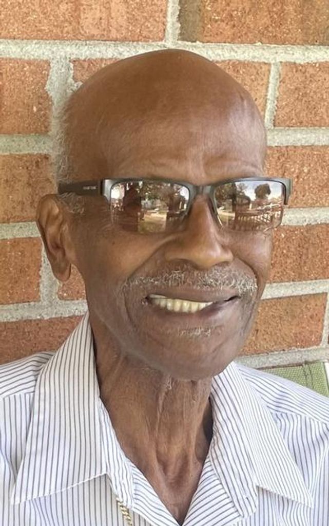 Terry Andrews Profile Photo