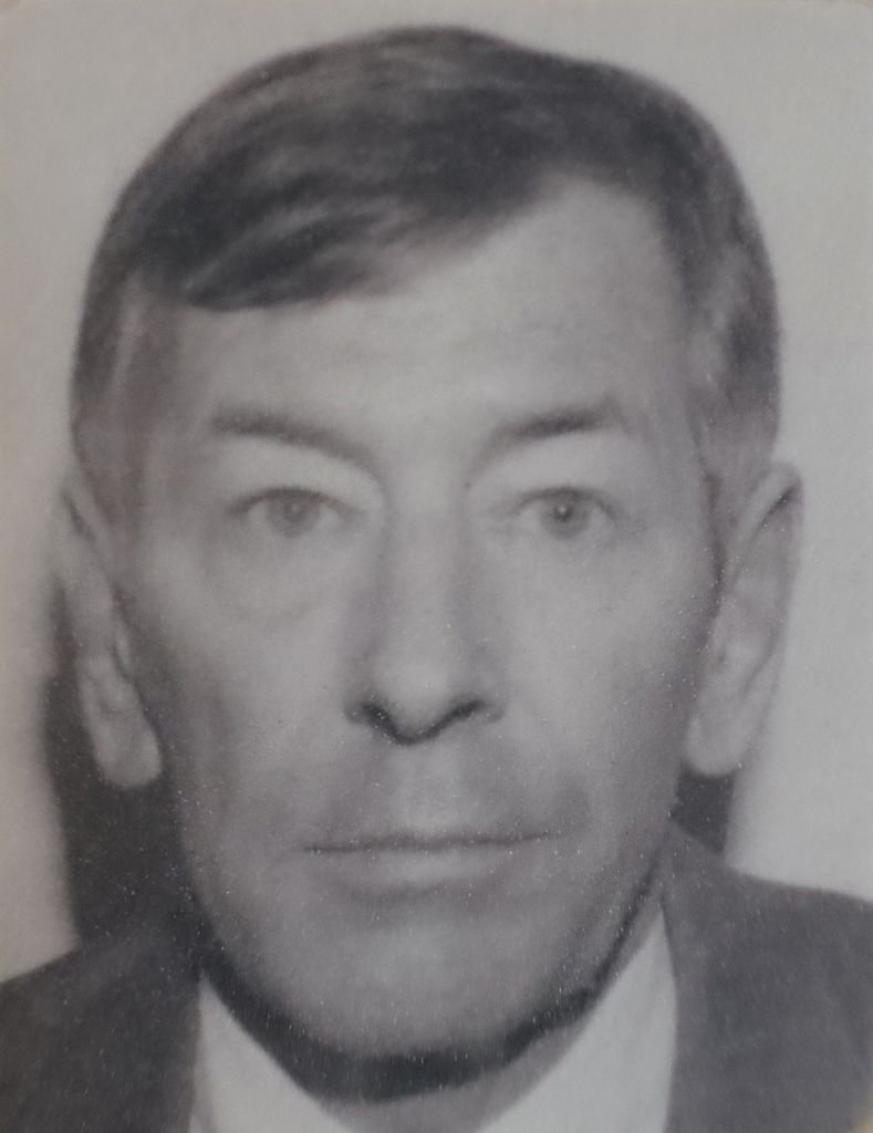 Ian Macinnis Profile Photo