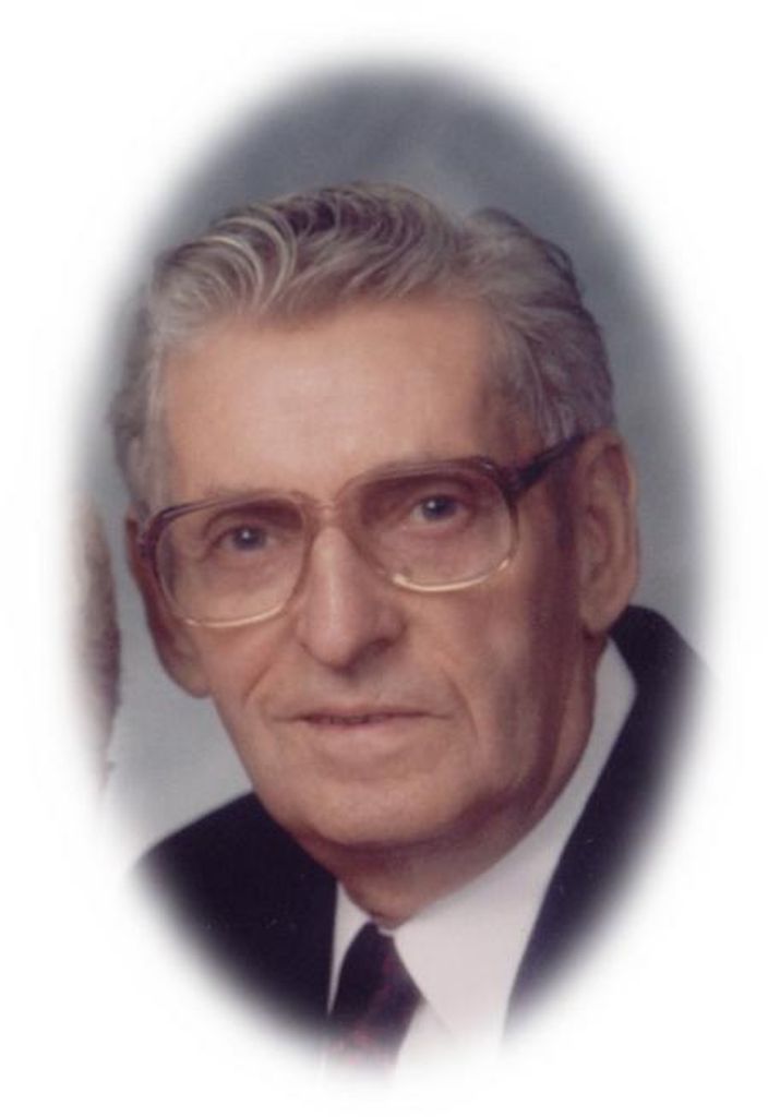 Oliver Smith Profile Photo