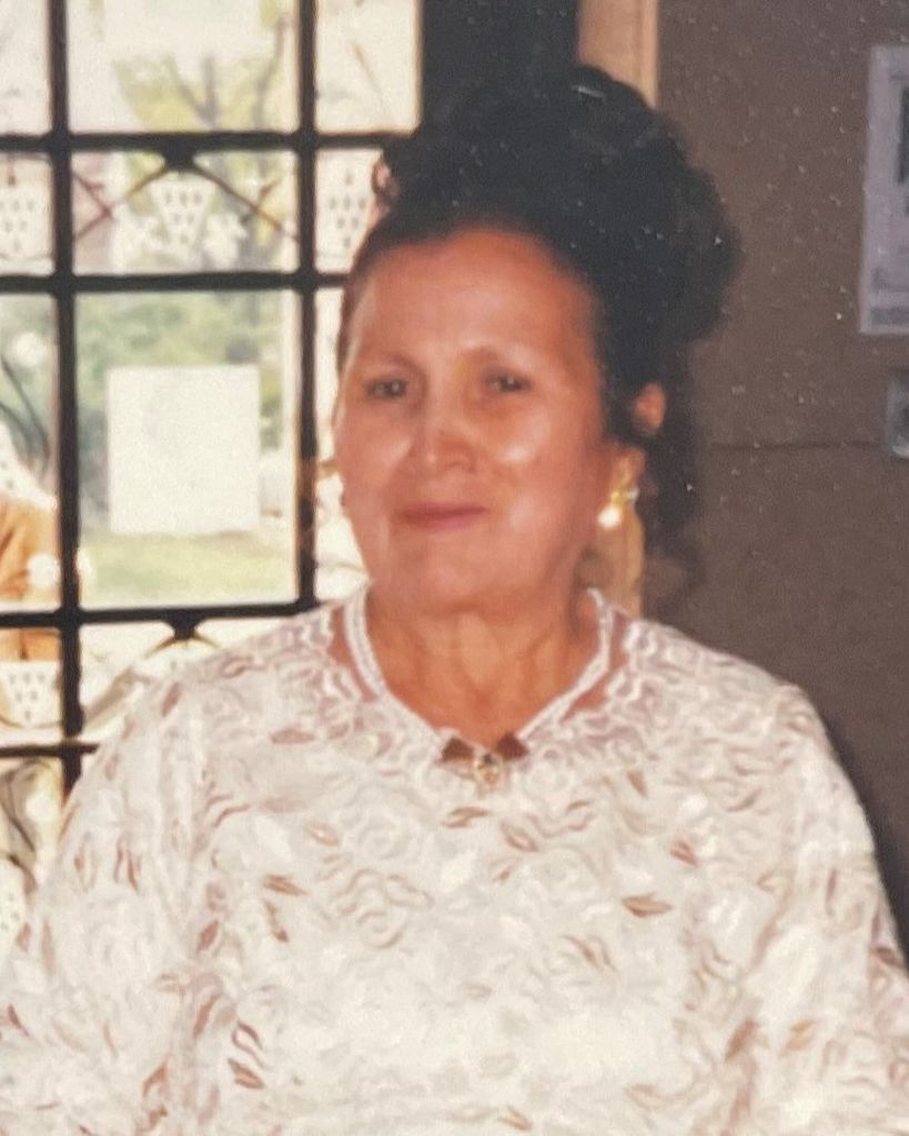 Luisa Paramo De Guzman